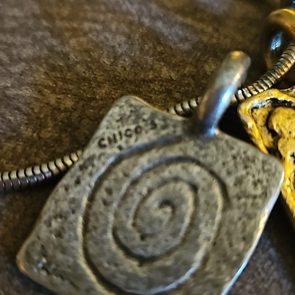 CHICO'S Long Snake Chain Spiral Greek Ties That Bind Charm Pendant Necklace - Picture 7 of 8